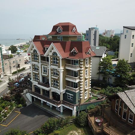 Pension Badawa Gangneung Exteriör bild
