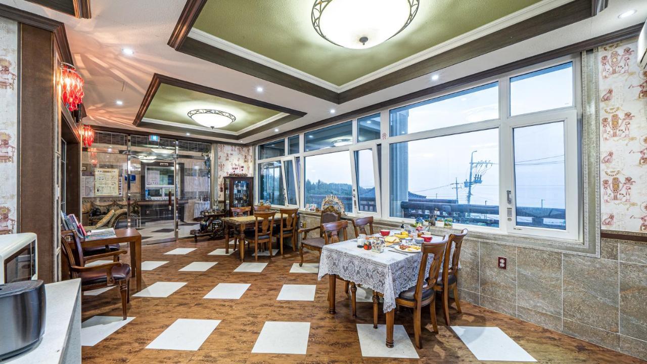 Pension Badawa Gangneung Exteriör bild